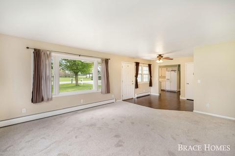 2795 144th Ave, Dorr, MI 49323 photo 3