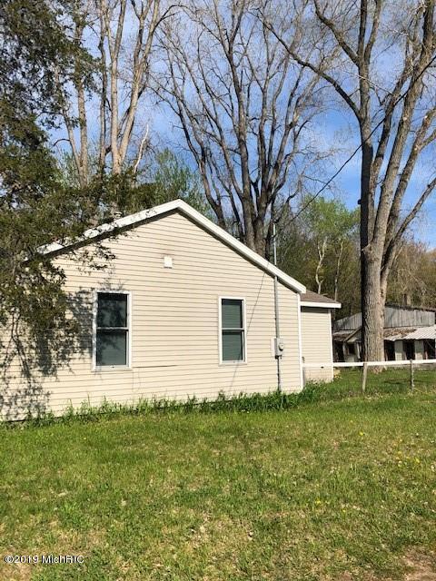 4217 E 1 Mile Rd, White Cloud, MI 49349 photo 2