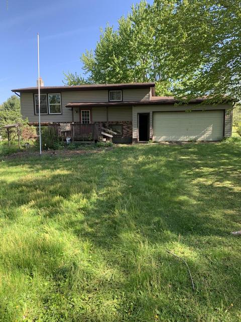4543 E River Rd, Buchanan, MI 49107 photo 1
