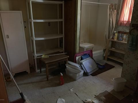 4543 E River Rd, Buchanan, MI 49107 photo 11