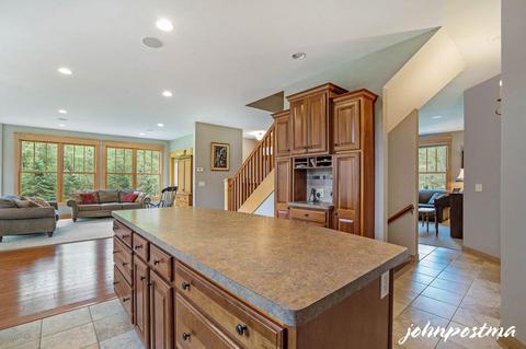 6564 Ada Dr SE, Ada, MI 49301 photo 10