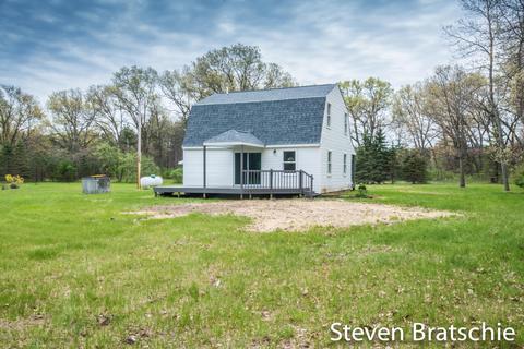 4047 E 96th St, Newaygo, MI 49337 photo 10
