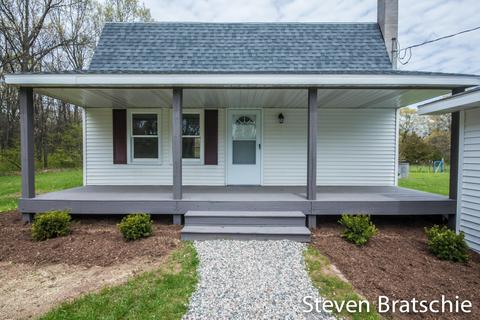 4047 E 96th St, Newaygo, MI 49337 photo 2