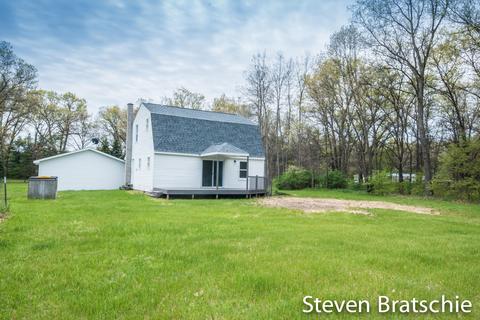 4047 E 96th St, Newaygo, MI 49337 photo 11