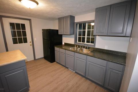 407 Beulah St, Belding, MI 48809 photo 3