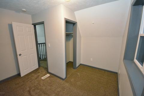 407 Beulah St, Belding, MI 48809 photo 7