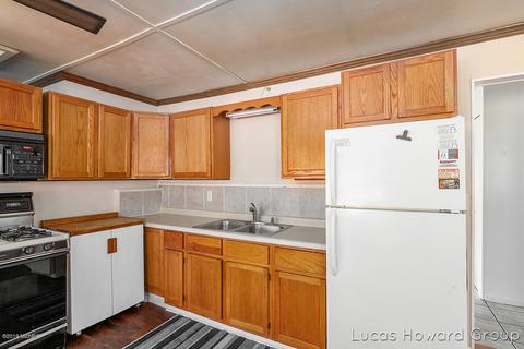 1659 W Bartlet Rd, Baldwin, MI 49304 photo 8