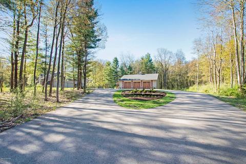3323 W B Ave, Plainwell, MI 49080 photo 5