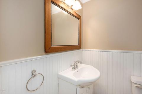 933 Orchard Dr, Marshall, MI 49068 photo 21