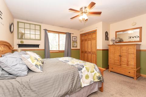752 105th Ave, Plainwell, MI 49080 photo 8