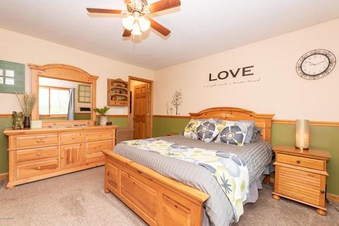 752 105th Ave, Plainwell, MI 49080 photo 7
