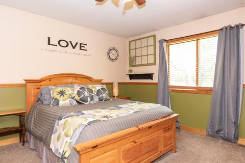 752 105th Ave, Plainwell, MI 49080 photo 6