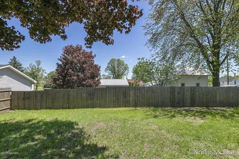 216 Vincent St, Belding, MI 48809 photo 24