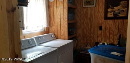 8173 S M-37, Baldwin, MI 49304 photo 12