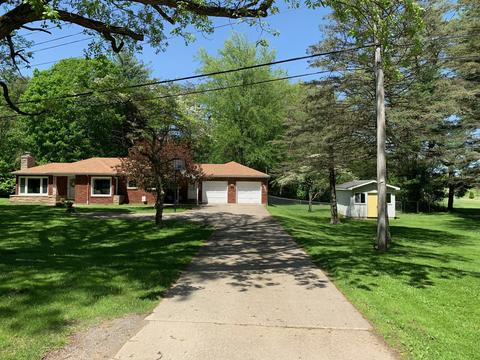 16443 Rynearson St, Buchanan, MI 49107 photo 2