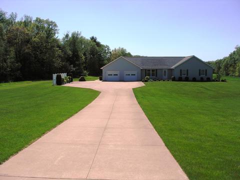 63198 Youngs Prairie Rd, Constantine, MI 49042 photo 2