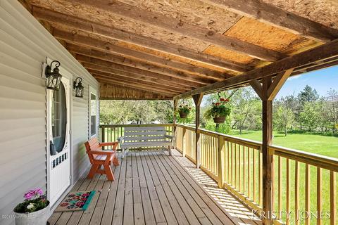 6224 Belding Rd, Belding, MI 48809 photo 3
