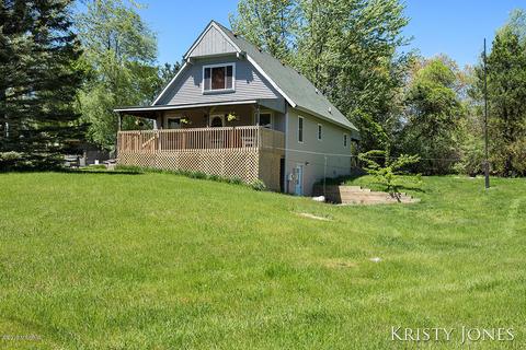 6224 Belding Rd, Belding, MI 48809 photo 1