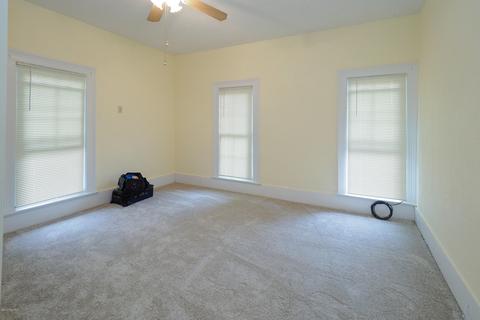 122 W First Ave, Plainwell, MI 49080 photo 15