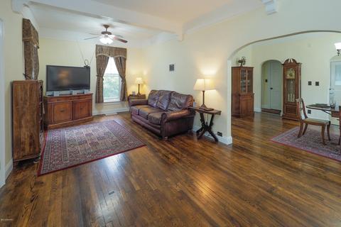 122 W First Ave, Plainwell, MI 49080 photo 5