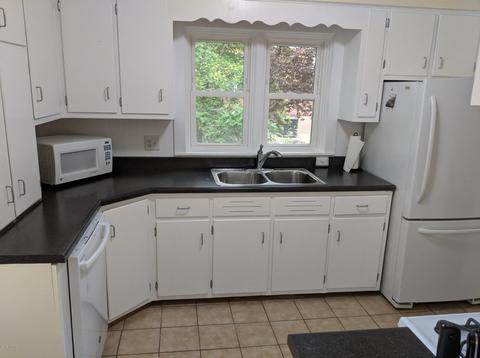 122 W First Ave, Plainwell, MI 49080 photo 11