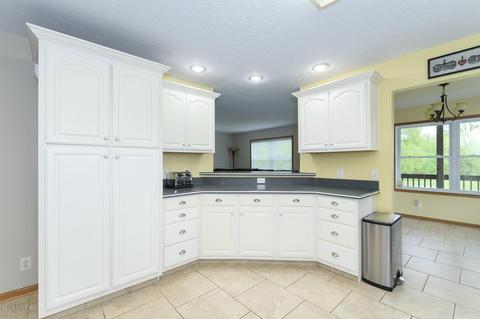 8445 S 29th St, Scotts, MI 49088 photo 15