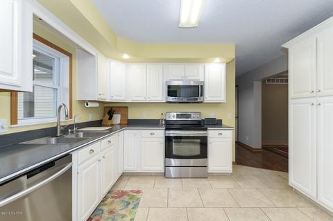 8445 S 29th St, Scotts, MI 49088 photo 14