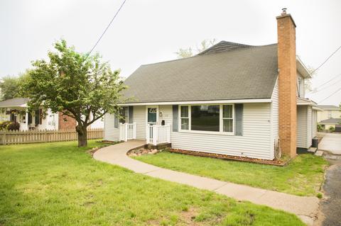 319 Hall St, Belding, MI 48809 photo 1