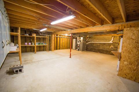 319 Hall St, Belding, MI 48809 photo 22