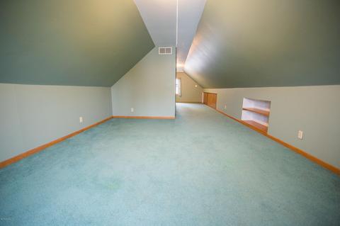 319 Hall St, Belding, MI 48809 photo 34