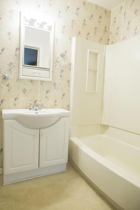 319 Hall St, Belding, MI 48809 photo 11