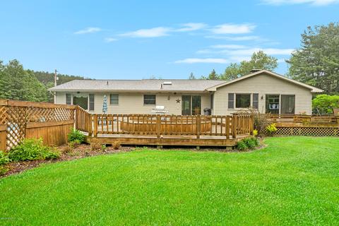850 Pine Valley Dr NE, Ada, MI 49301 photo 2
