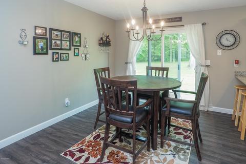 13485 Augusta Dr, Augusta, MI 49012 photo 7