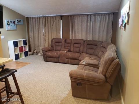 360 First St, Sunfield, MI 48890 photo 8