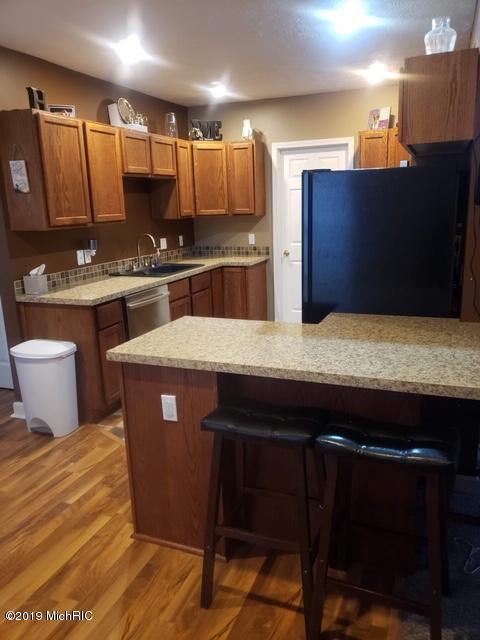 360 First St, Sunfield, MI 48890 photo 6