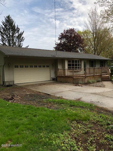 60 W Maple Ave, Hesperia, MI 49421 photo 1