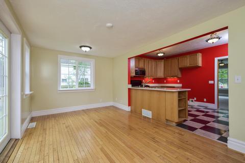 412 S Front St, Belding, MI 48809 photo 7