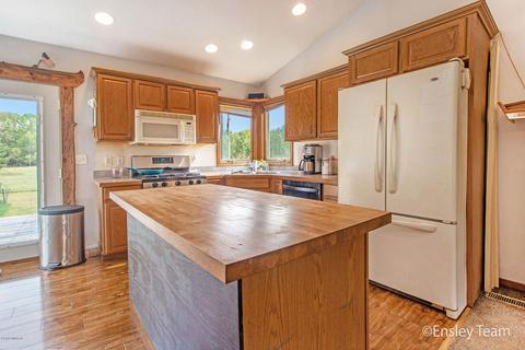9105 E 56th St, Newaygo, MI 49337 photo 8