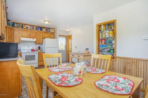 1321 Clinton Ln, White Cloud, MI 49349 photo 15