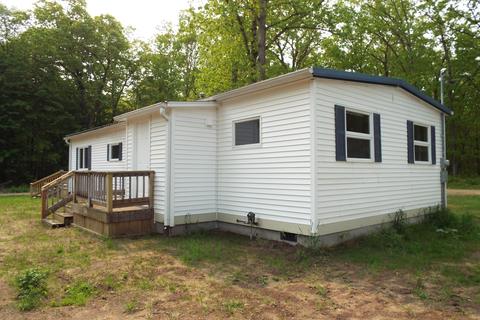 5483 Wooln St, Pullman, MI 49450 photo 2