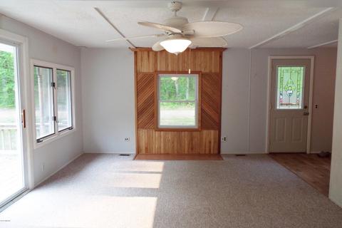 5483 Wooln St, Pullman, MI 49450 photo 10