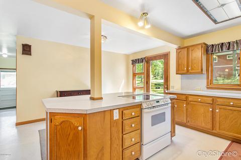 4431 S River St, Newaygo, MI 49337 photo 8
