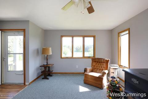 5228 Long Lake Rd, Belding, MI 48809 photo 3