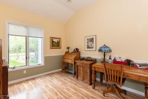 256 Deer Run Blvd, Plainwell, MI 49080 photo 9