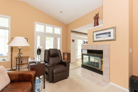 256 Deer Run Blvd, Plainwell, MI 49080 photo 15