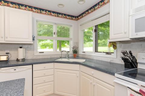 256 Deer Run Blvd, Plainwell, MI 49080 photo 26
