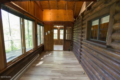 2908 E Riverside Rd, Buchanan, MI 49107 photo 16