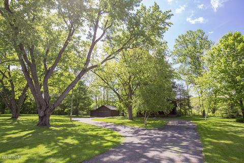 2908 E Riverside Rd, Buchanan, MI 49107 photo 28