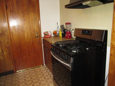 218 W First St, Stanton, MI 48888 photo 11