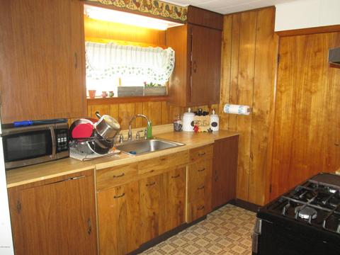 218 W First St, Stanton, MI 48888 photo 9
